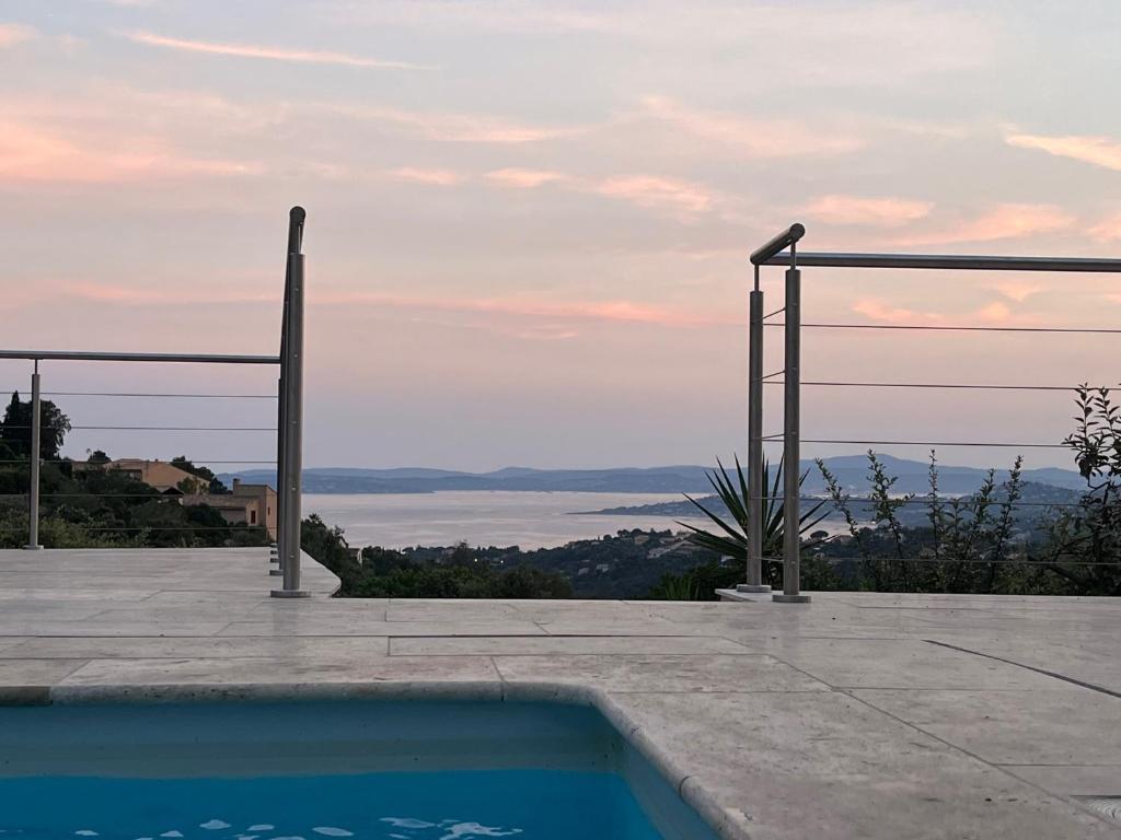 Villa Villa provençale Magnifique vue Golfe de St Tropez 305 Avenue de l'Aramon 83380 Roquebrune-sur Argens