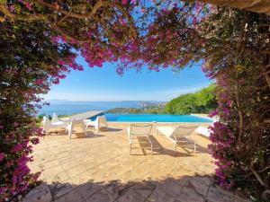 Villa Villa Rayol-Canadel-sur-Mer, 5 pièces, 8 personnes - FR-1-100-294 7 corniche d'Avignon 83820 Rayol-Canadel-sur-Mer Provence-Alpes-Côte d\'Azur