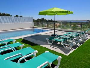 Villa Ria Alvor- Swimming pool & Jacuzzi