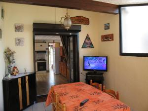 Villa Saint-Cyprien, 3 pièces, 6 personnes - FR-1-106-57