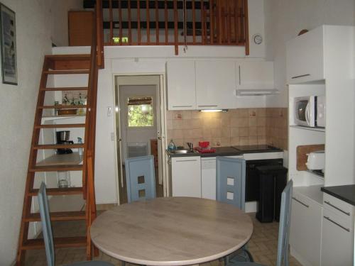 Villa Saint-Cyprien, 4 pièces, 6 personnes - FR-1-106-42
