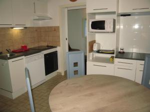 Villa Saint-Cyprien, 4 pièces, 6 personnes - FR-1-106-42