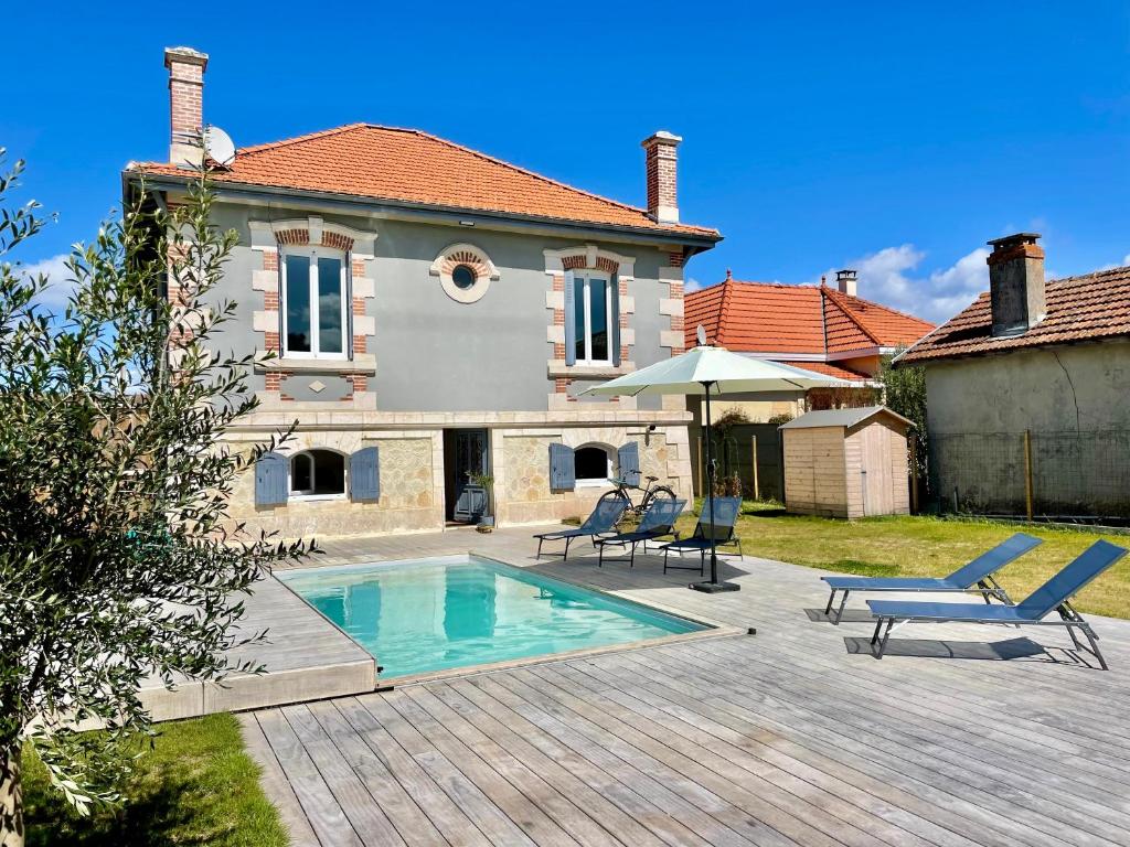 Villa Sans Souci 38 Rue Edmond Daubric, 33470 Gujan-Mestras