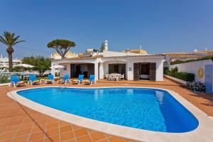 Villa Sarita by Villa Plus