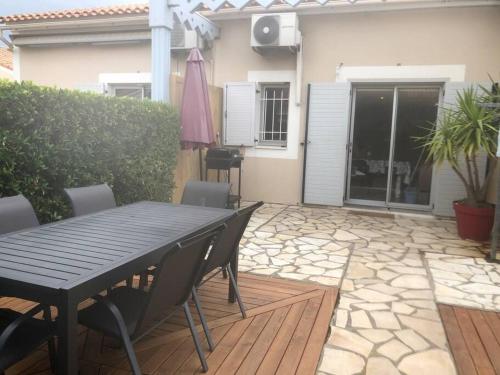 Villa Scarlett YourHostHelper