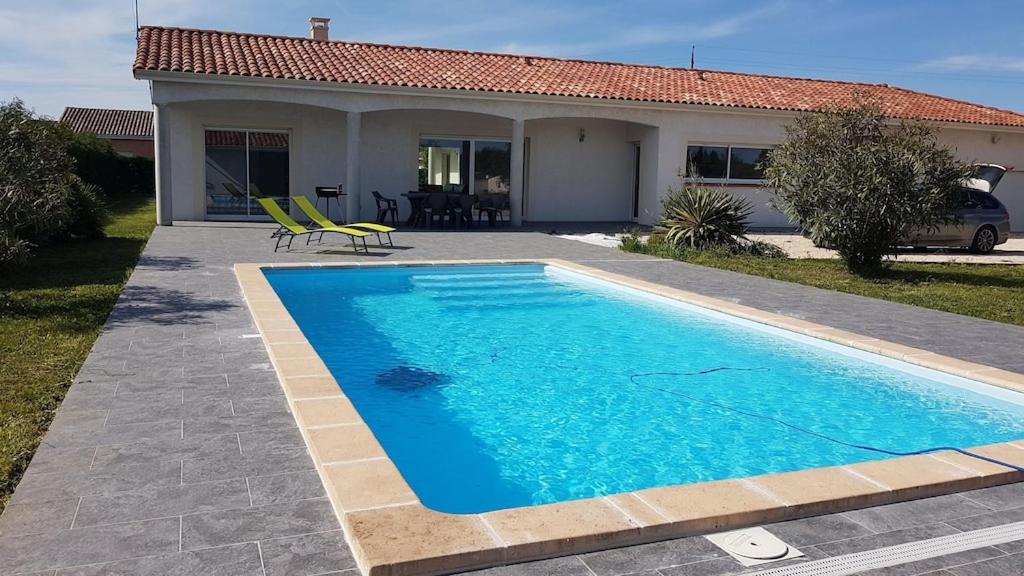 Villa Shanti avec Piscine au Calme Proche de Toulouse 182 Chemin des Rosiers, 82290 Montbeton