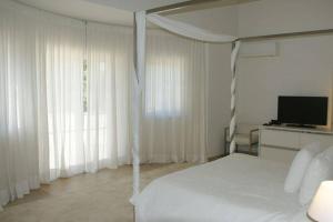 Villa Sol Grande - Exclusive 5 Bedroom Villa - Great Pool Area - Perfect for Families