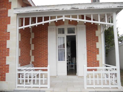 Villa Soulac-sur-Mer, 3 pièces, 6 personnes - FR-1-648-23
