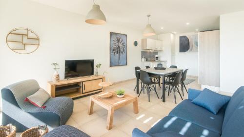 Villa Spacieuse avec Jacuzzi Privatif