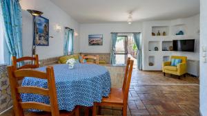 Villa Strelitzia