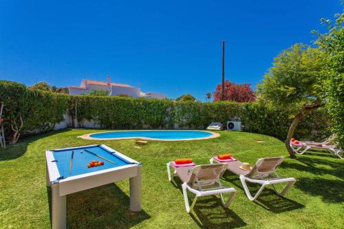 Villa Sueste by Villa Plus