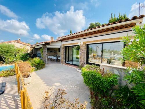 Villa Sun Paradise
