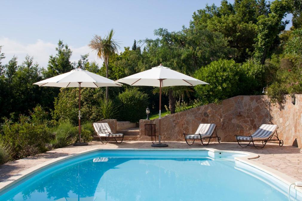 Villa Sun Tropez 12 Avenue du Val de Bois, 83580 Saint-Tropez