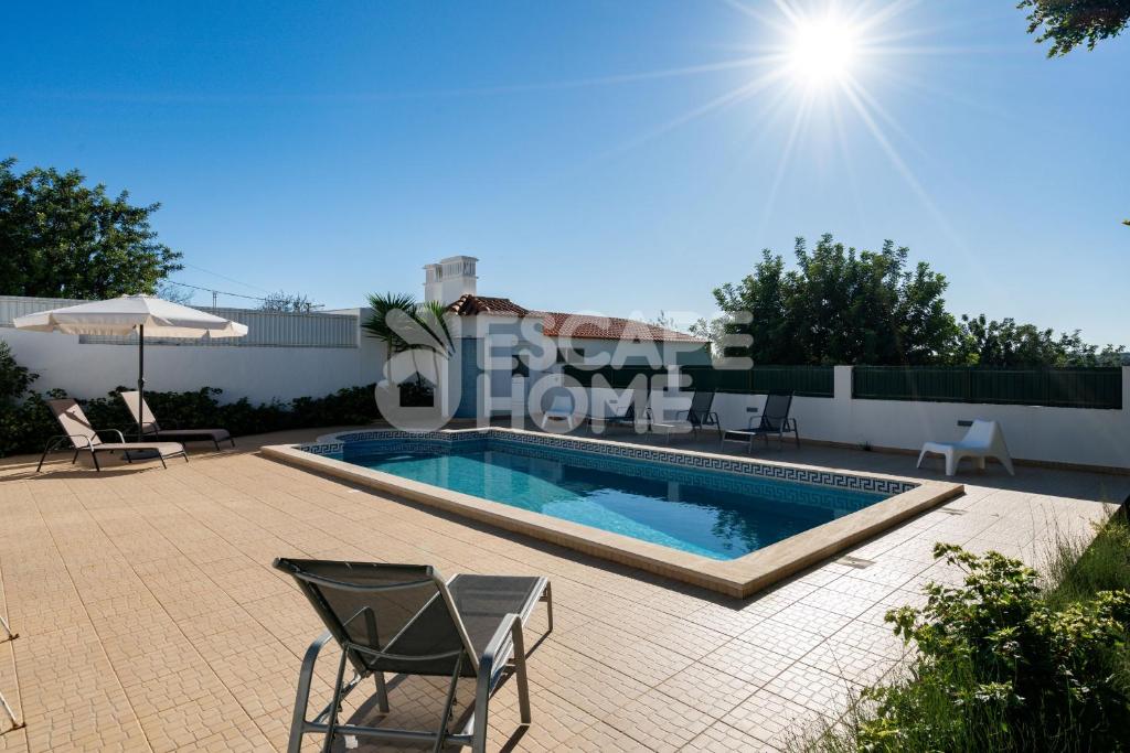 Villa Villa Sunset Lovers Rua de Quintas de Rogel 8365-023 Alcantarilha