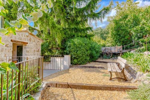 Villa - Swimming pool - walking distance village - 30min Palais des Festivals