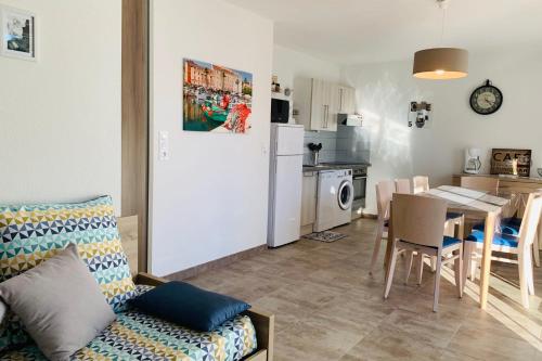 Villa T4 A Nepita maquis piscine