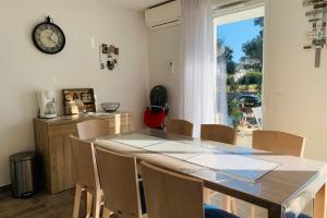 Villa T4 A Nepita maquis piscine