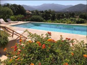 Villa T5 avec piscine. Bastelicaccia