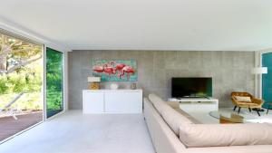 Villa Terese - Clever Details , Central Vilamoura, Sleeps 6, luxury, walking distance