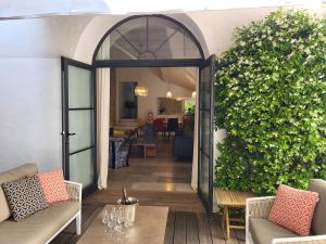 Villa Terra by Festif Azur - Luxury Property Quiet, 5 min walk from Palais des Festivals and Beaches