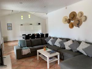 Villa Terre d'Azur with heated private pool