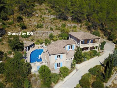 Villa Tiki