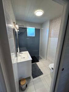 Villa tout confort 6 couchages wifi grand jardin