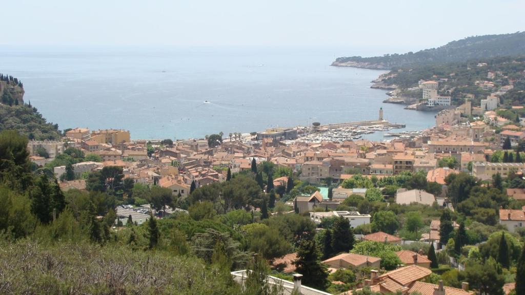 Villa Trégastel, 5 pièces, 6 personnes - FR-1-368-231
