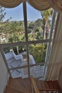 Villa Vale Do Lobo 409 - beautiful 5BR with heated pool short walk to Praca
