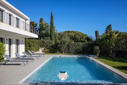 VILLA VANINA