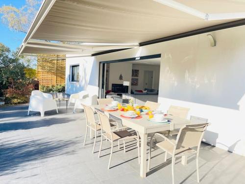 Villa Vaulongue YourHostHelper