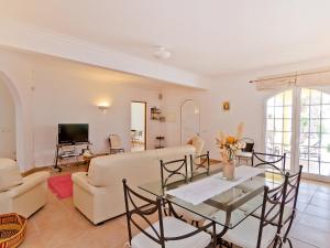 Villa Villa Villa Monte da Torre  8100-221 Alfarrobeira Algarve