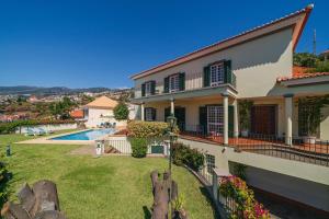 Villa Vista Sol by OurMadeira