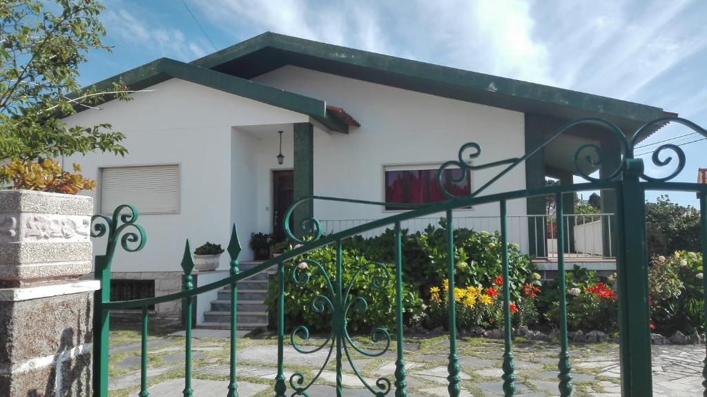 Villa Villa Vitória Rua Dr. António Lúcio Tavares Crespo 2450-503 Nazaré