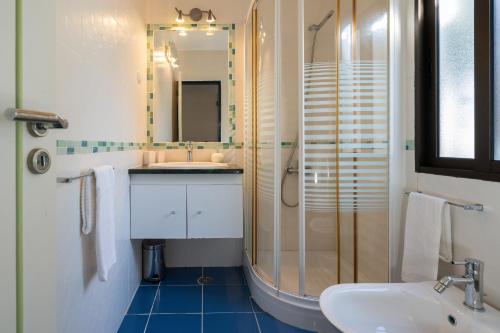 Villa Vitry - Private pool very near from the beach and the strip