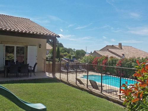 Villa with air con heated pool bubble bath fenced garden and kids play equipment