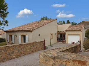 Villa with air con heated pool bubble bath fenced garden and kids play equipment