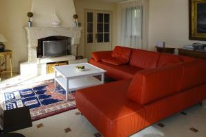 Villa with pool and sea views in Baden