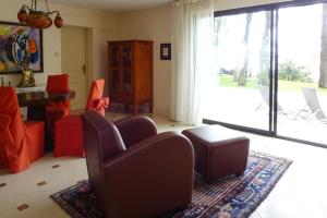 Villa with pool and sea views in Baden