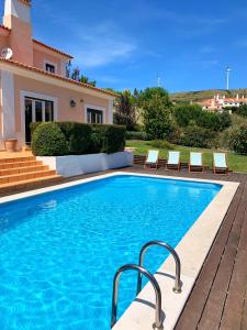 Villa Villa with swimming pool in Golf Resort Rua do Campo, n5 (Campo Real ) 2565-770 Torres Vedras Région Centre