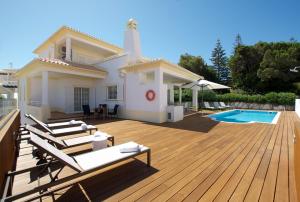 Vista Villa Joia