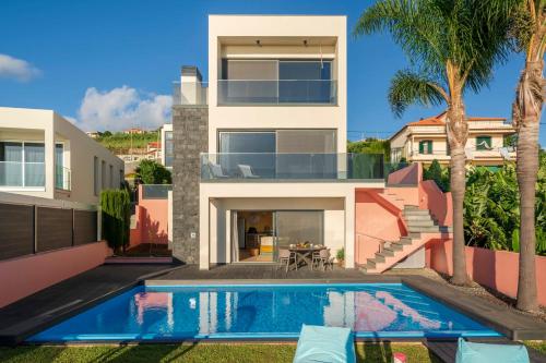 With pool and superb sea view - Villa Candelária