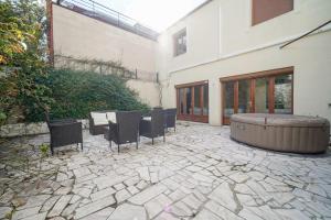 Wonderful Villa at 5min walk from Paris