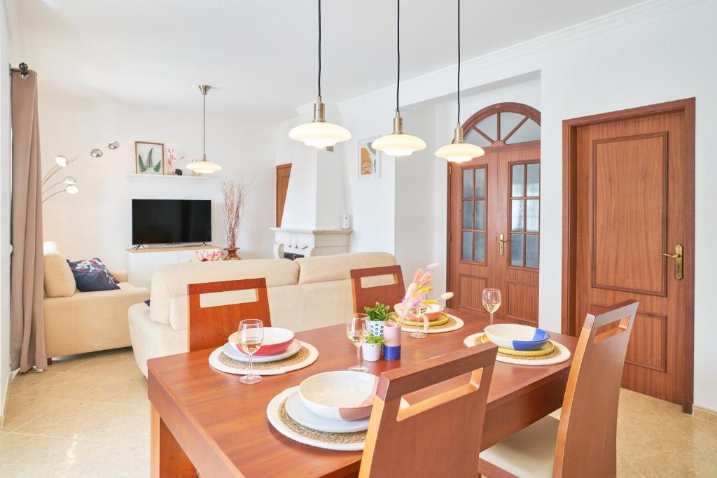 Villa Your family home in Tavira 15 Rua Frei Gil de Tavira 8800-601 Tavira