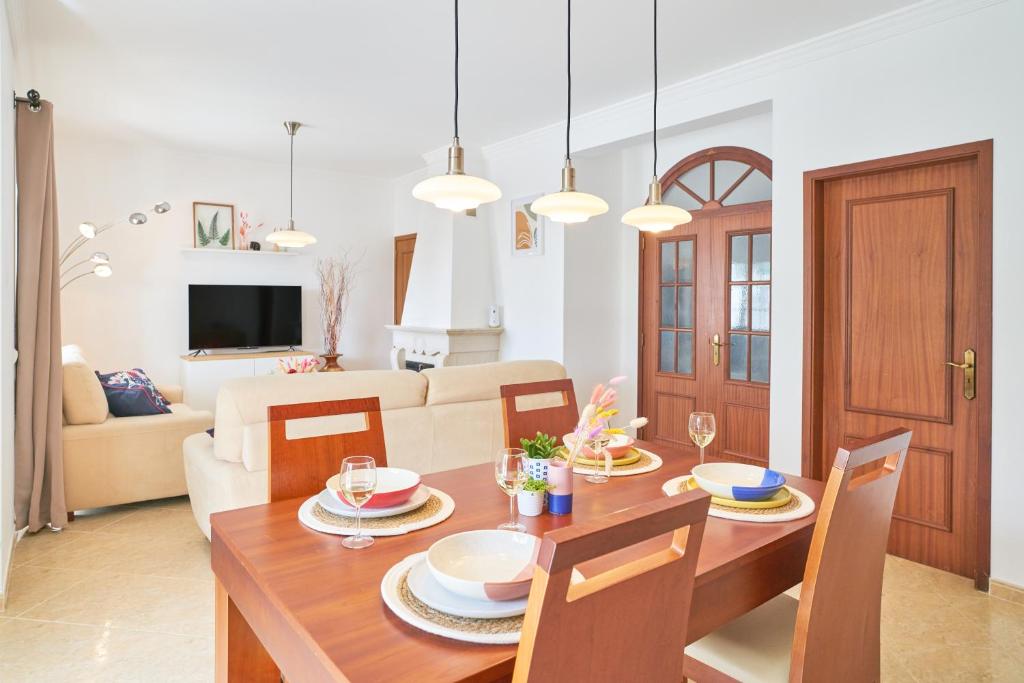 Your family home in Tavira 15 Rua Frei Gil de Tavira, 8800-601 Tavira