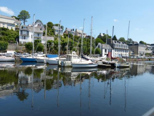 village insolite tiny Saint-Benoît-des-Ondes france