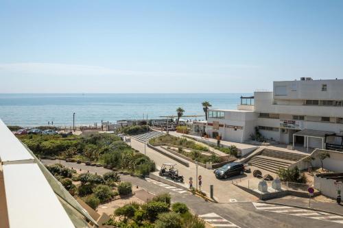 Appartement Village Naturiste - Emotion X Heliopolis sea view Héliopolis D14 5 Boulevard des Matelots Le Cap d\'Agde