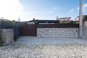 Abraços dos Avós - Casas de aldeia