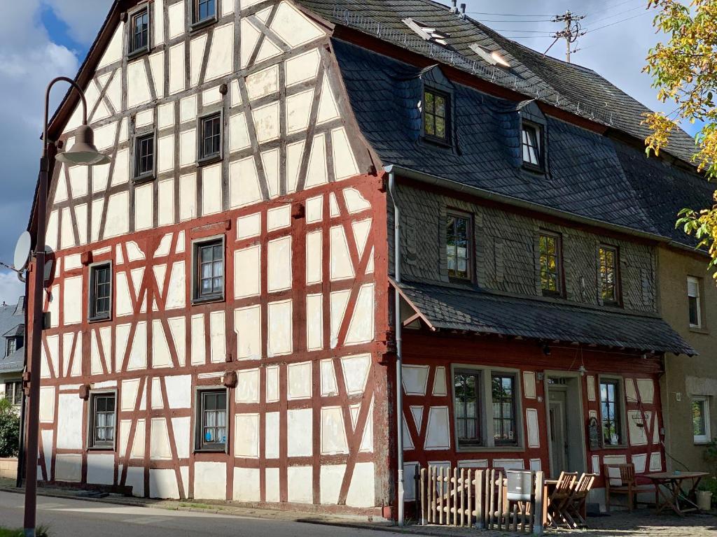 Village vacances Altes Zehnthaus Geierlay Schulstr. 15 56858 Mittelstrimmig