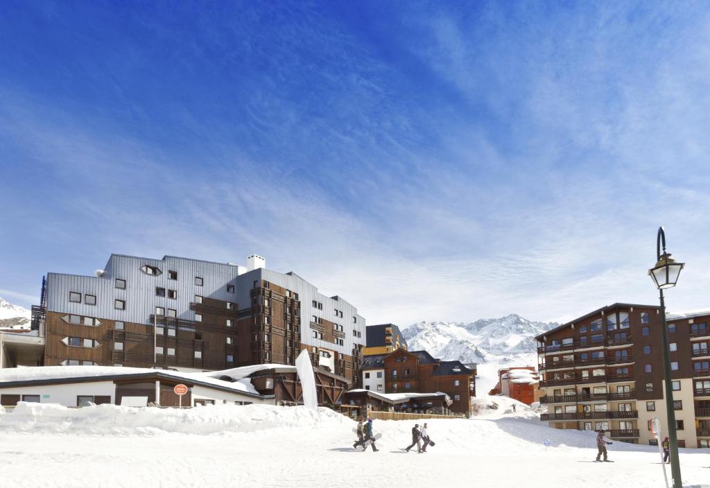 Village vacances Hôtel Club mmv Les Arolles **** Grande Rue - Place des Arolles 73440 Val Thorens